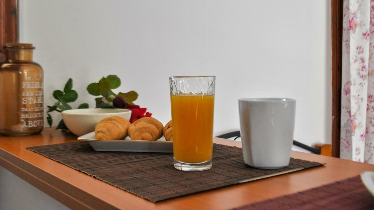 Moulinos Studios Svoronata Buitenkant foto