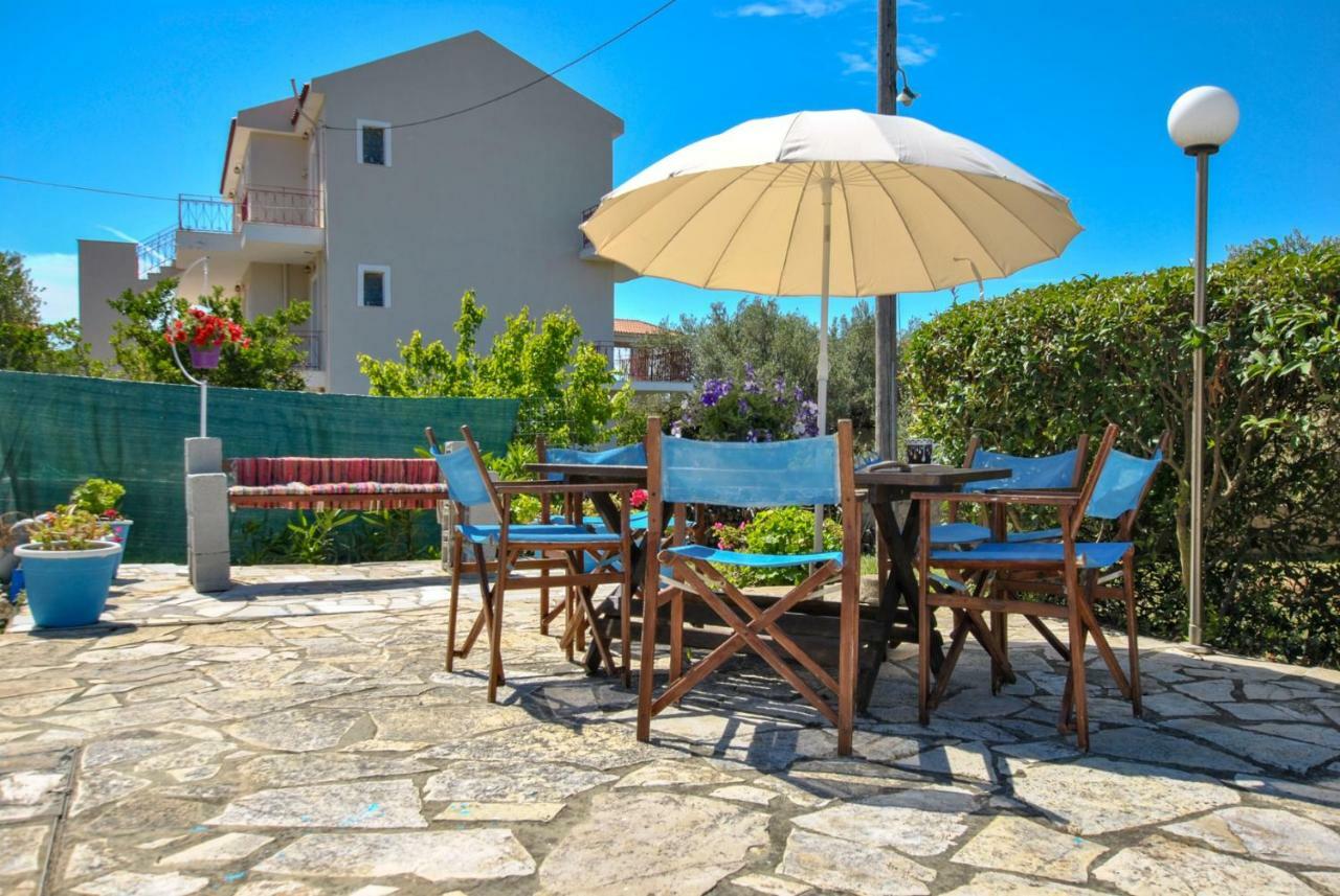 Moulinos Studios Svoronata Buitenkant foto