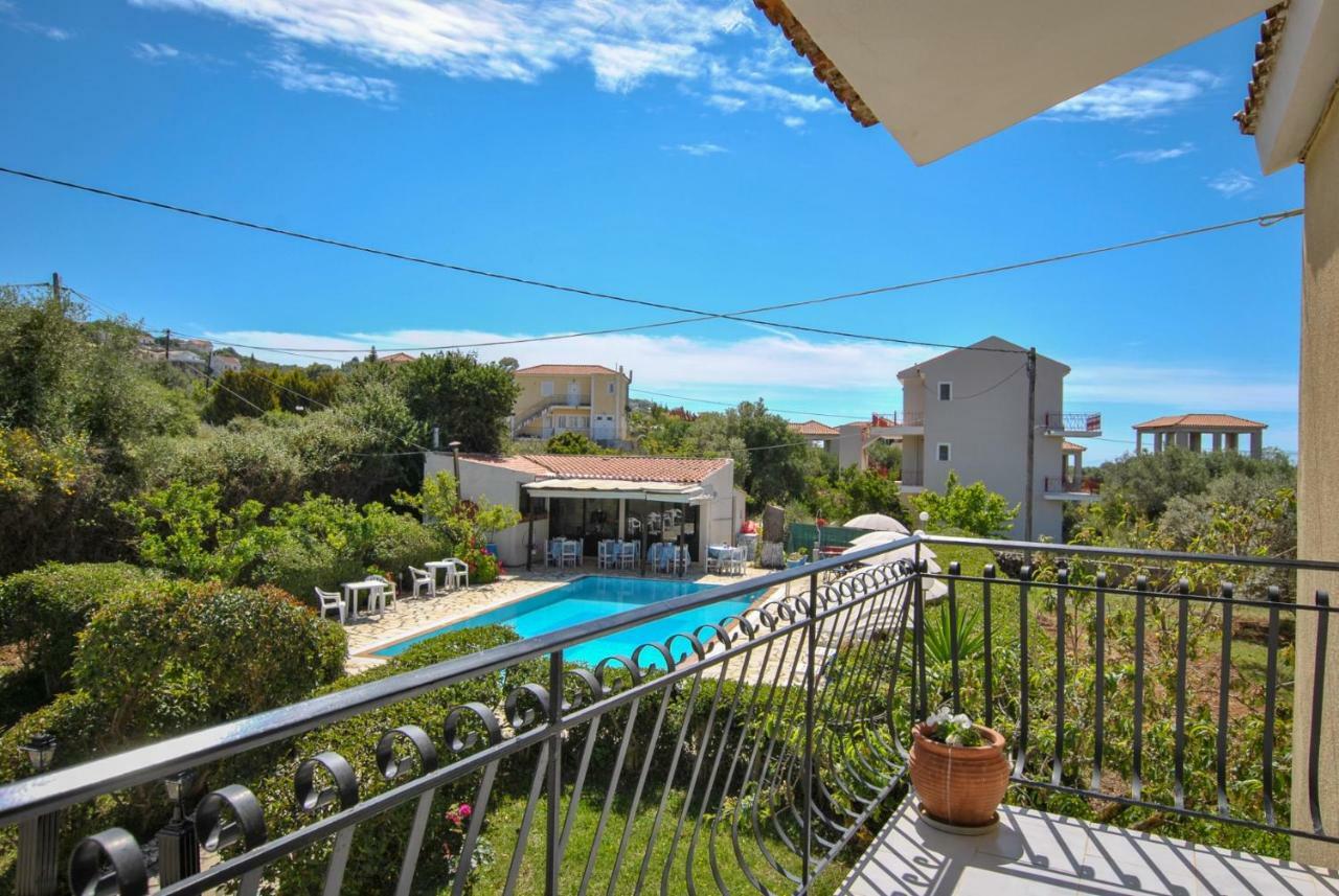 Moulinos Studios Svoronata Buitenkant foto